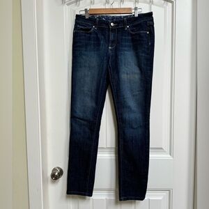 Paige Skyline Mid Rise Skinny Jeans in Vintage Fade Wash. Size 28 x 30 (no tag)